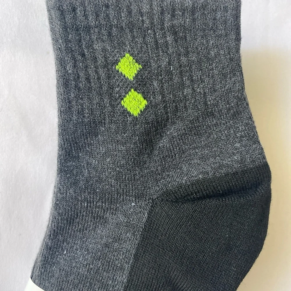 Men’s Black And Grey Fashion Socks 5 Pair OS